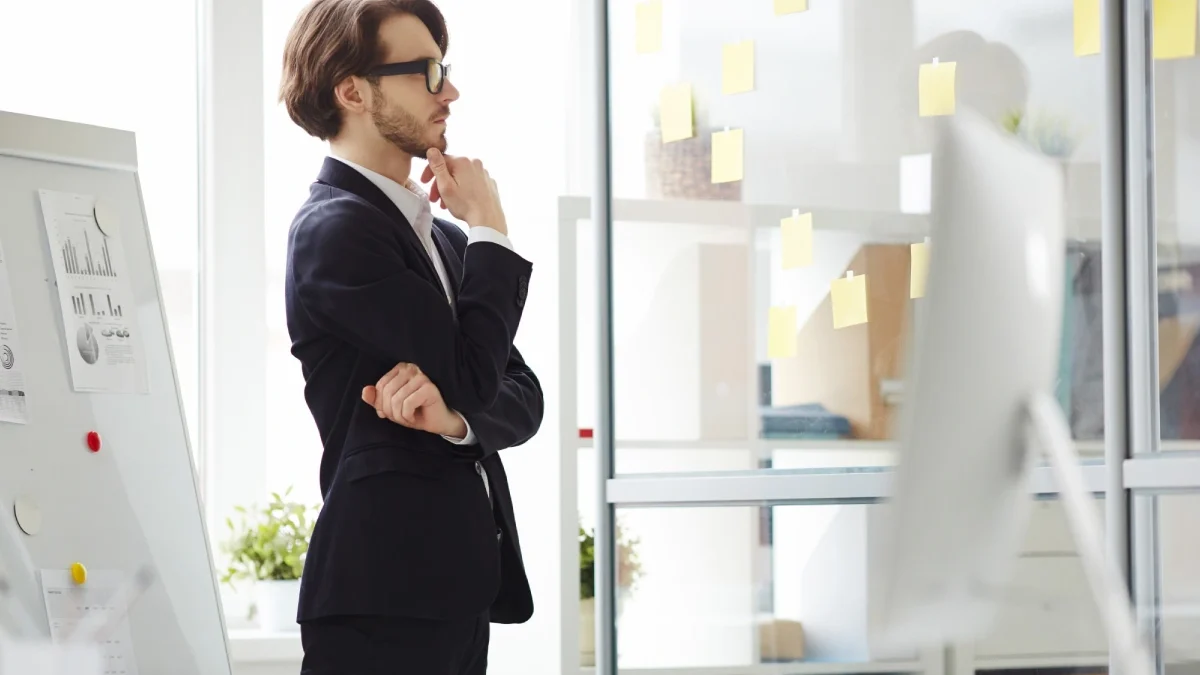 How Business Management Develops Strategic Thinkers